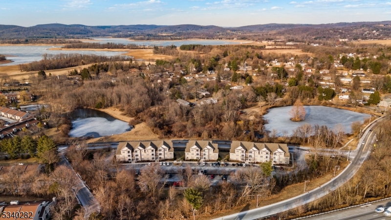 41 Park Drive, Unit 41 Clinton, NJ 08809 - Photo 2 of 38 a view of city and mountain