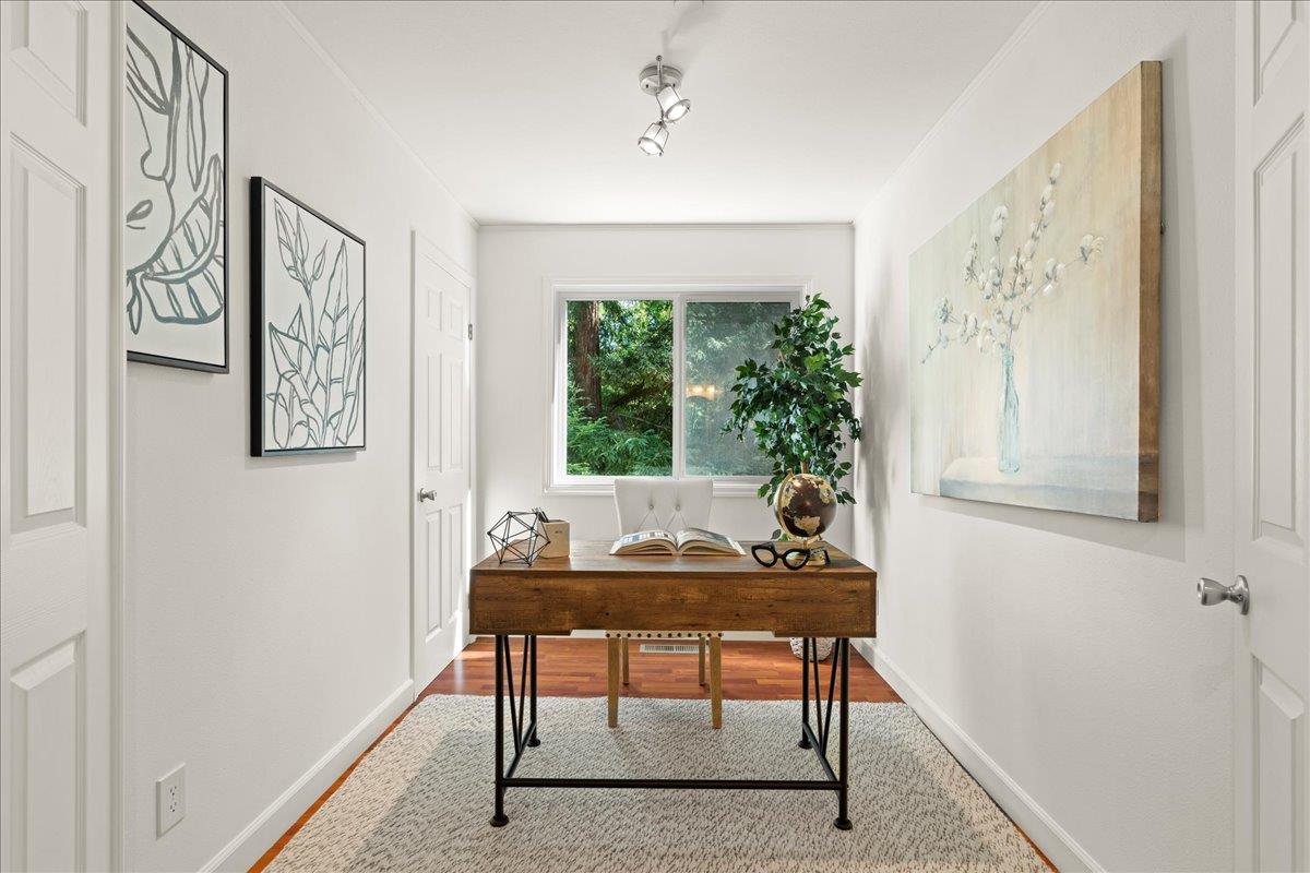 22960 Old Logging Road Los Gatos, CA 95033 - Photo 17 of 52 Gallery Image 17