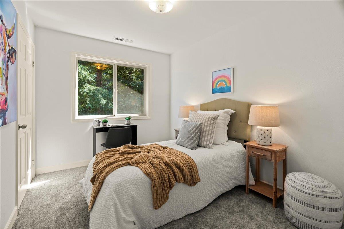 22960 Old Logging Road Los Gatos, CA 95033 - Photo 29 of 52 Gallery Image 29