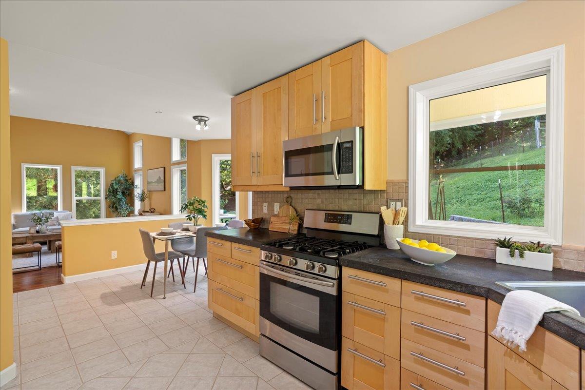 22960 Old Logging Road Los Gatos, CA 95033 - Photo 10 of 52 Gallery Image 10