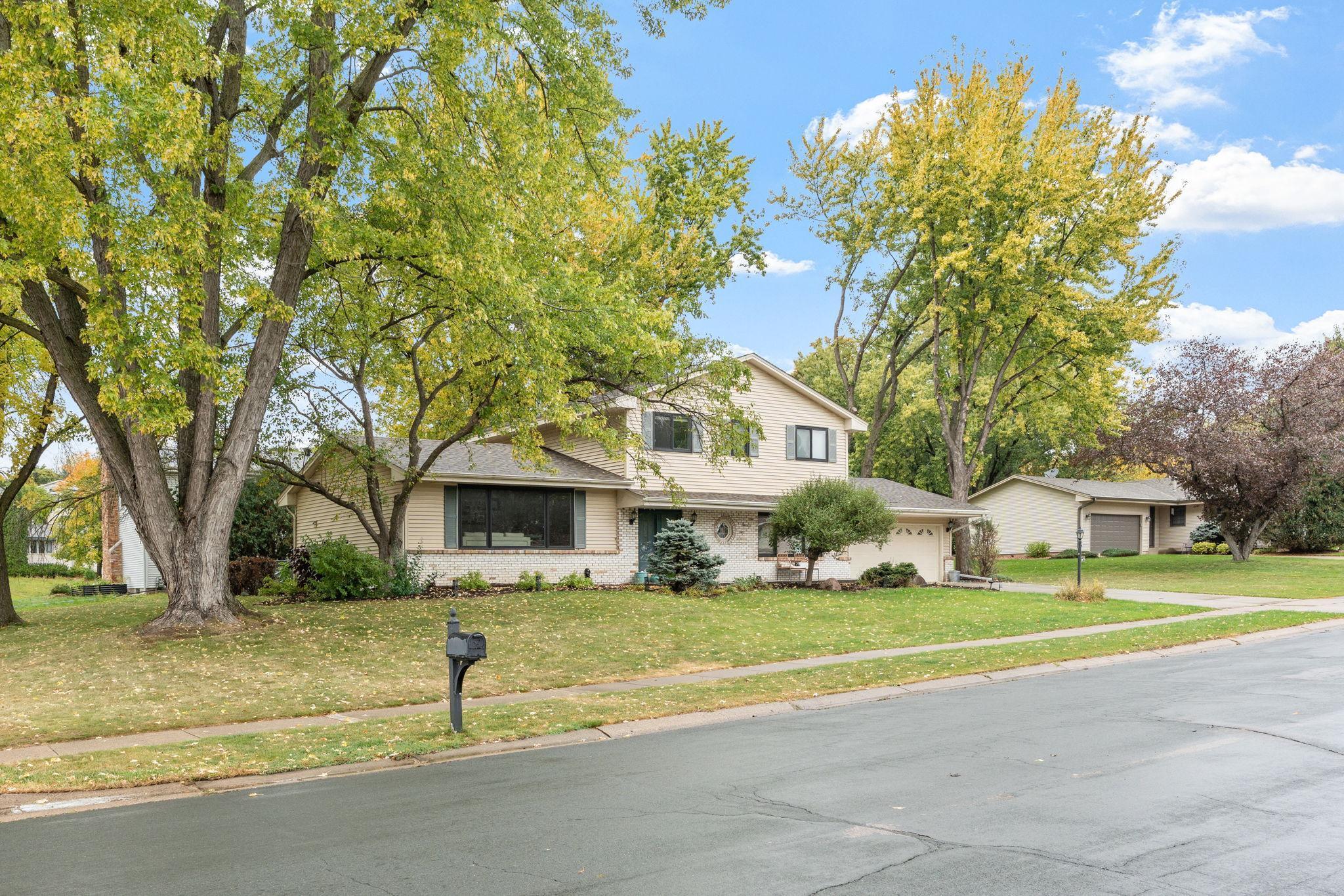 9912 Little Road Bloomington, MN 55437 - Photo 30 of 39 Gallery Image 30