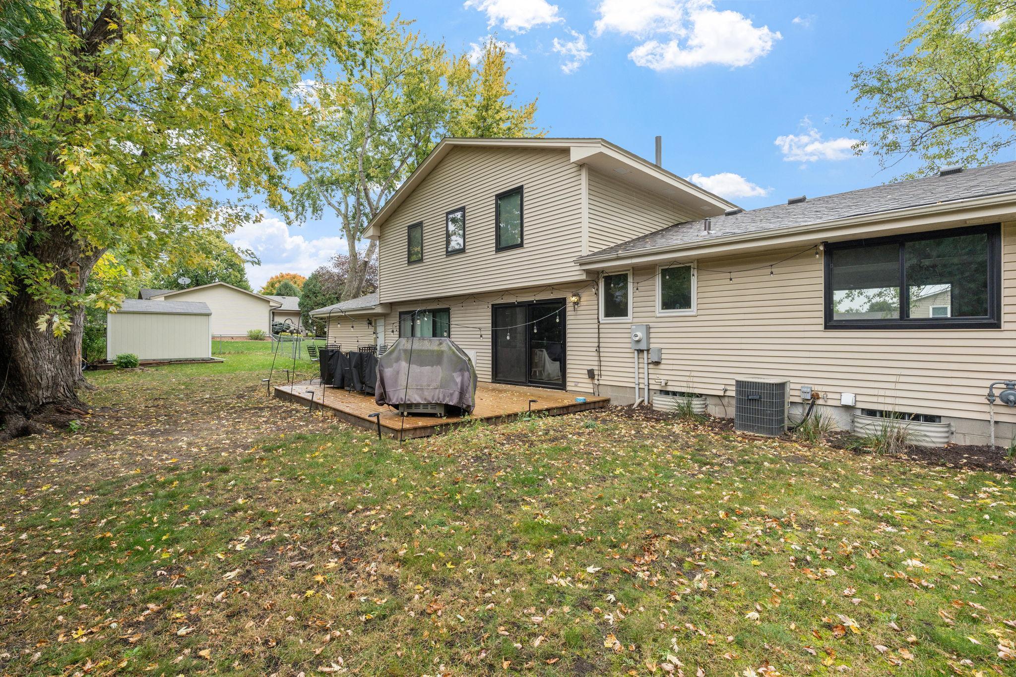 9912 Little Road Bloomington, MN 55437 - Photo 32 of 39 Gallery Image 32