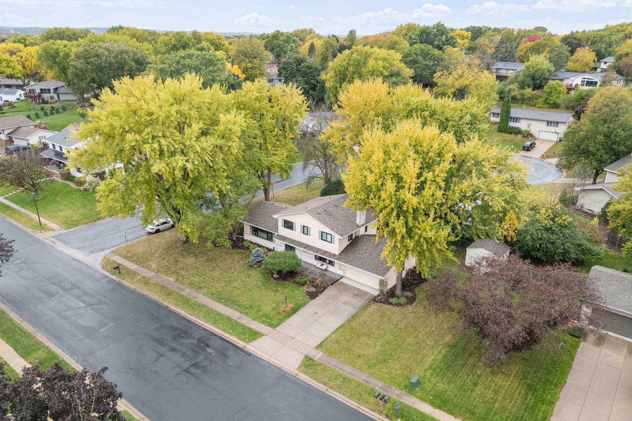 9912 Little Road Bloomington, MN 55437 - Photo 36 of 39 Gallery Image 36