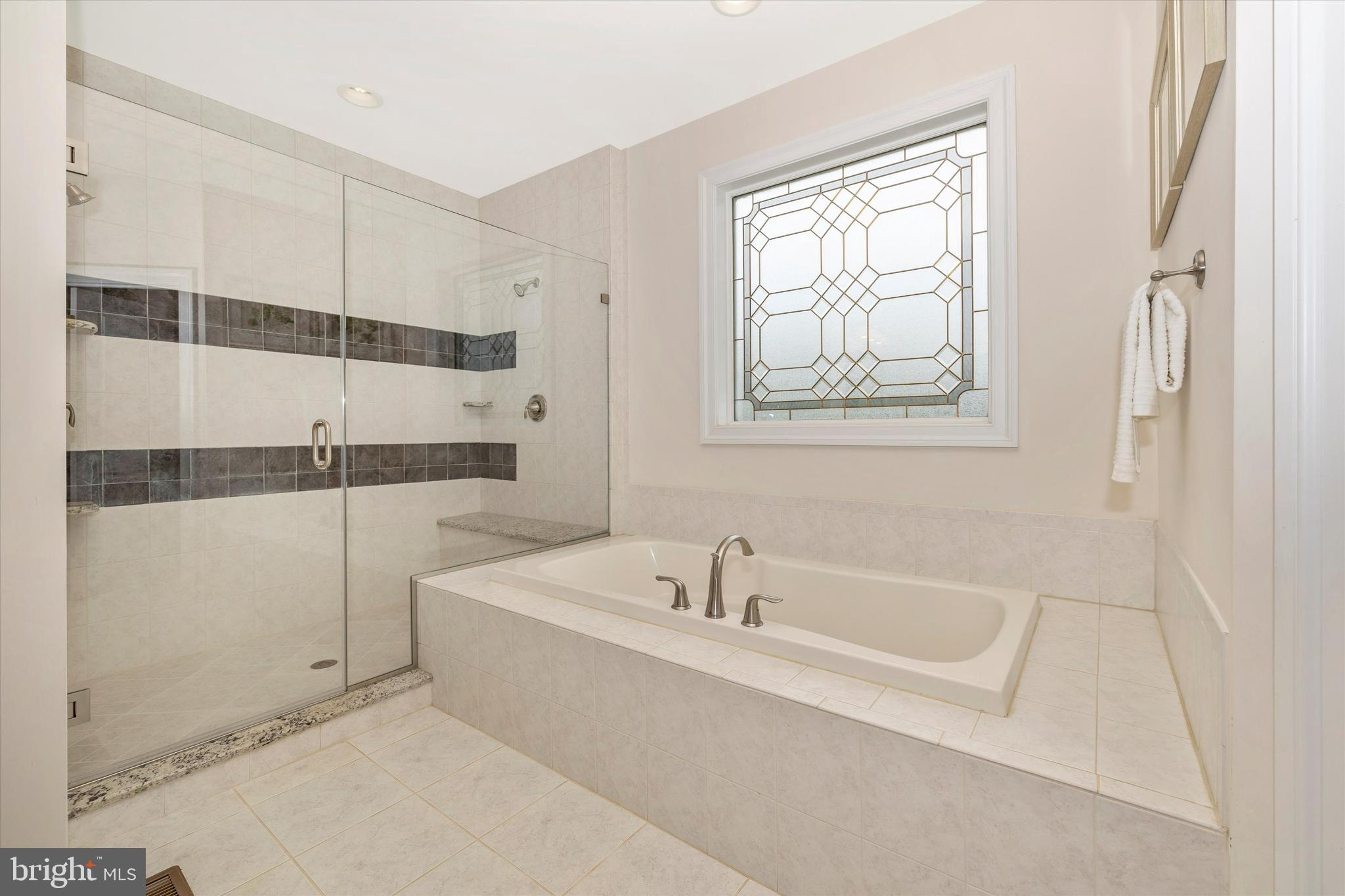 4321 Gene Hemp Road Jefferson, MD 21755 - Photo 11 of 54 4 x 8 shower