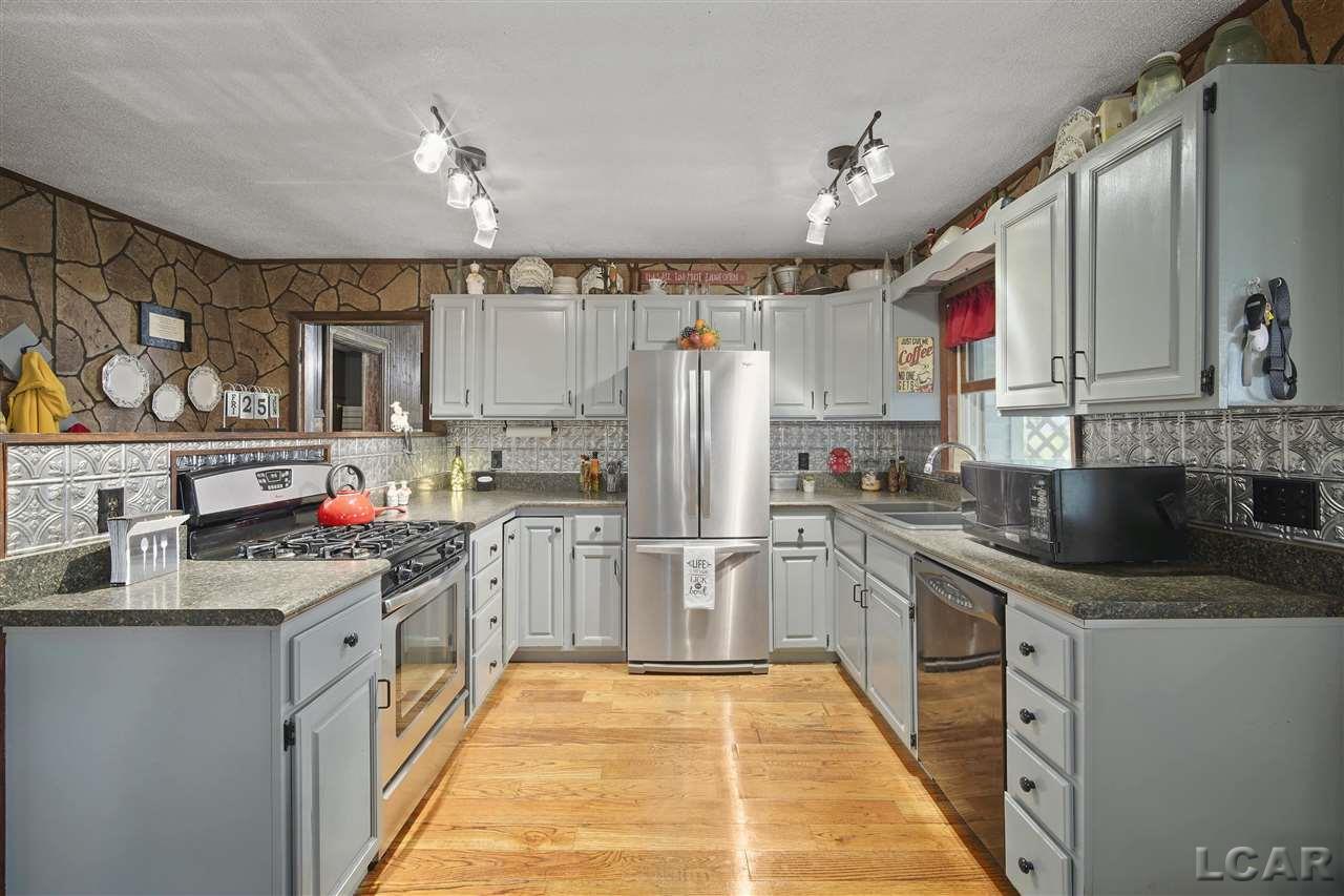 13341 South Pittsford Road Waldron, MI 49288 - Photo 9 of 64 50046716-8.JPG
