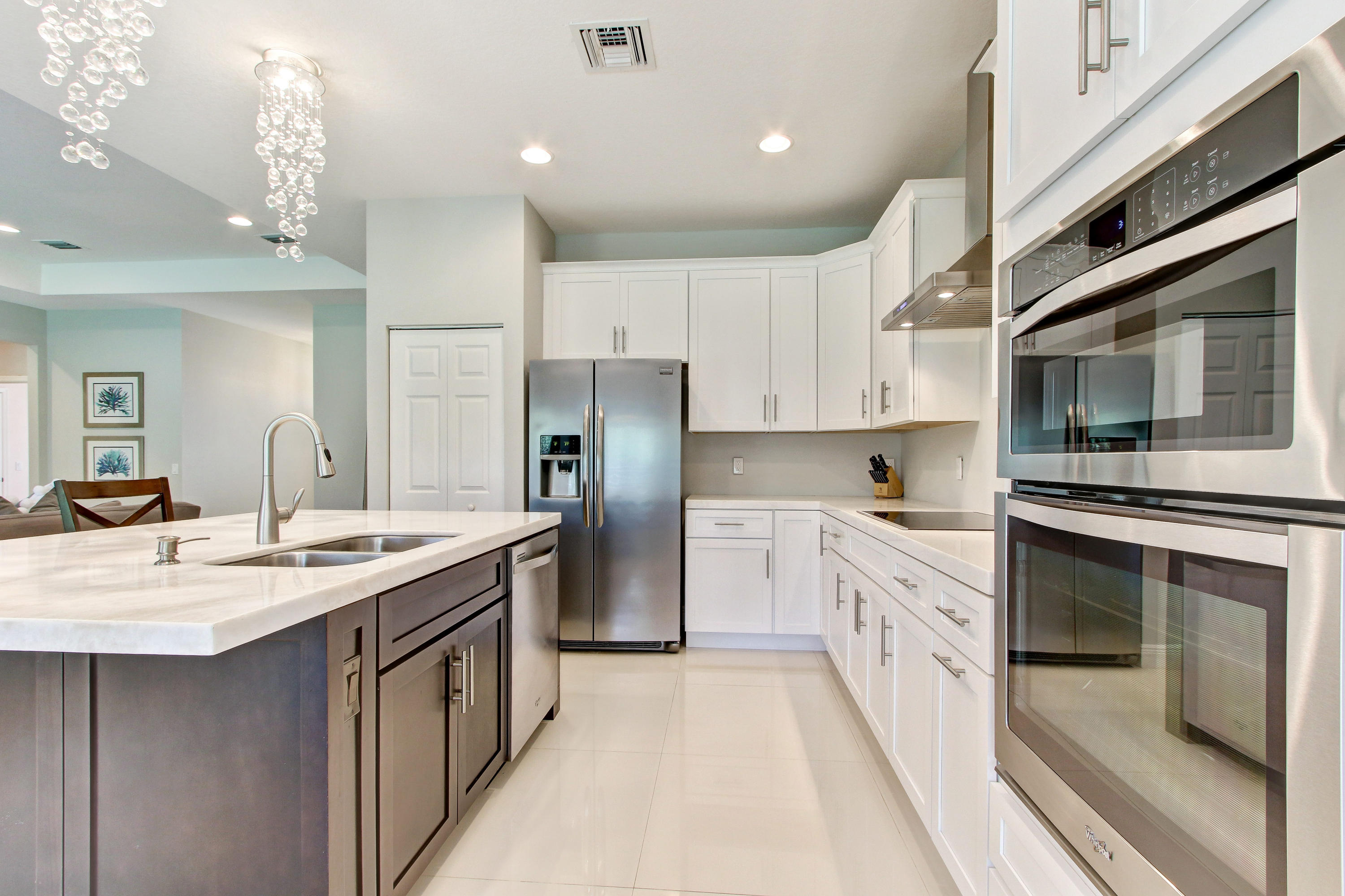 12975 175th Road North Jupiter, FL 33478 - Photo 2 of 20 Kitchen