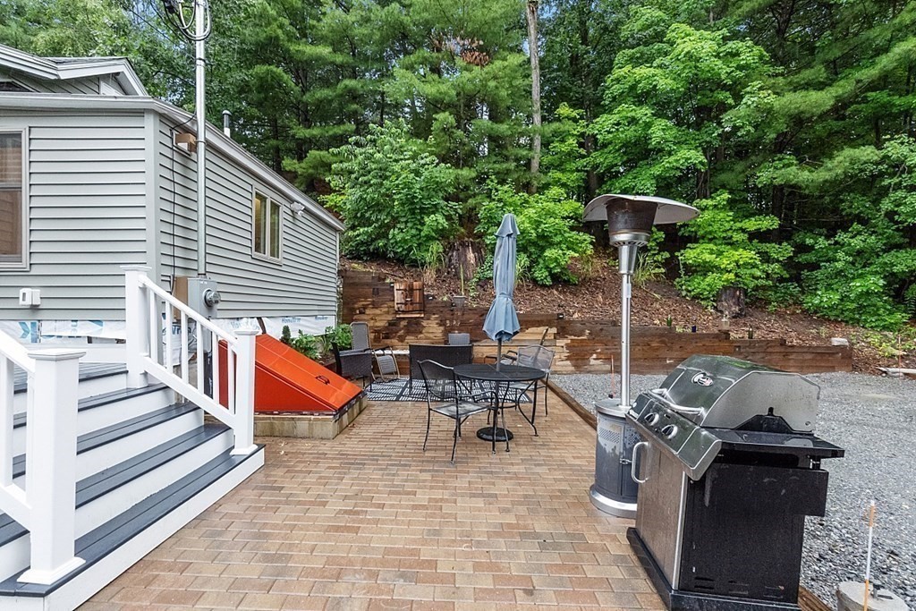7 Benjamin Road Shirley, MA 01464 - Photo 29 of 35