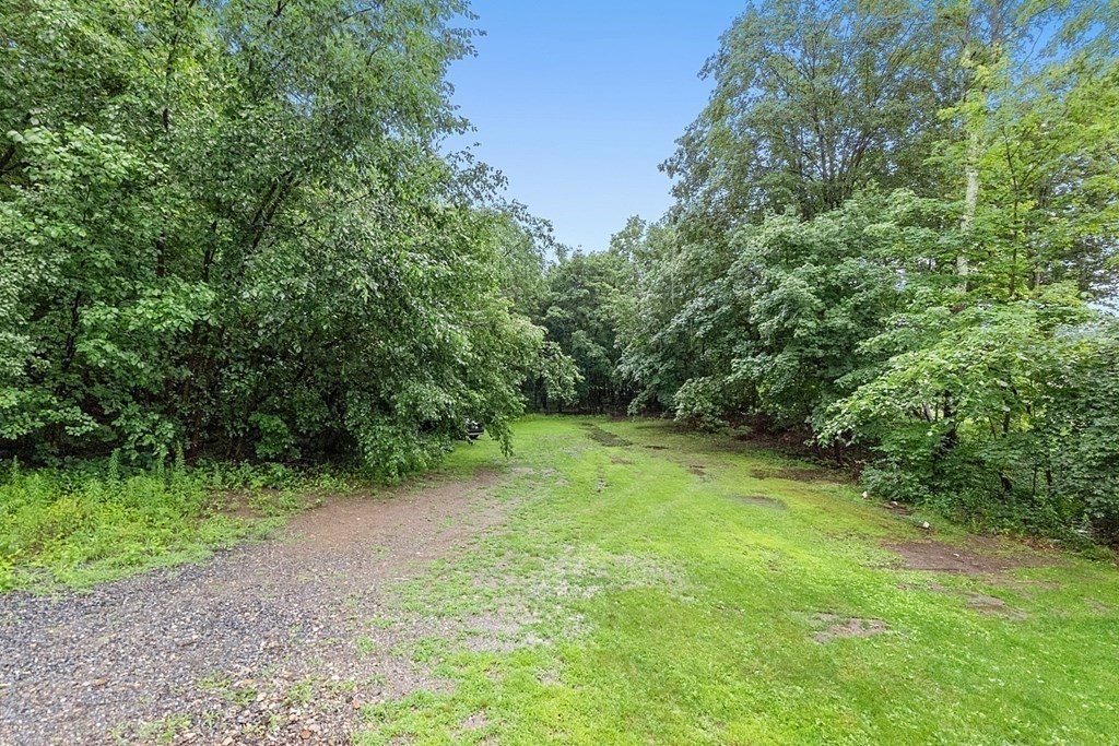 7 Benjamin Road Shirley, MA 01464 - Photo 31 of 35