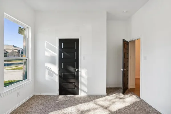 $2,750 | 2114 Spikes Street, Grand Prairie, TX 75051