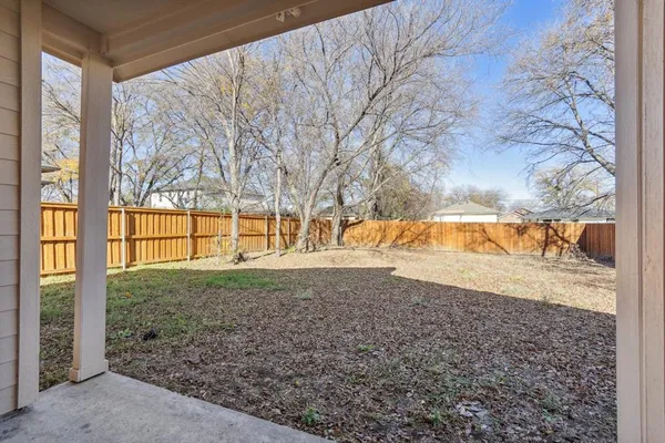 $2,750 | 2114 Spikes Street, Grand Prairie, TX 75051
