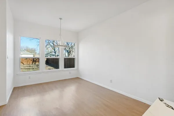 $2,750 | 2114 Spikes Street, Grand Prairie, TX 75051