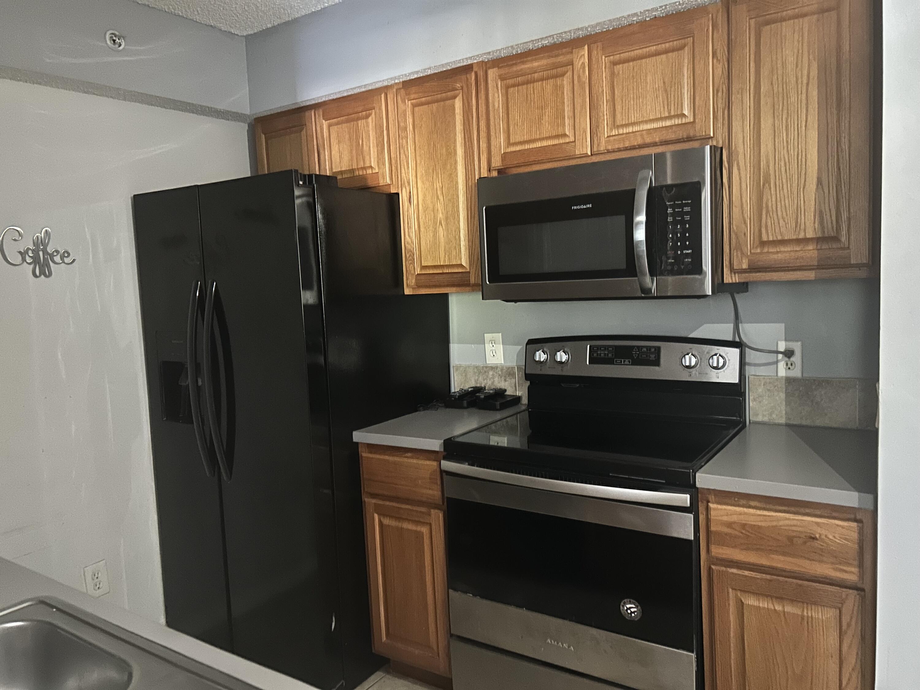 410 South Park Road, Unit 1204 Hollywood, FL 33021 - Photo 24 of 32 IMG_0001