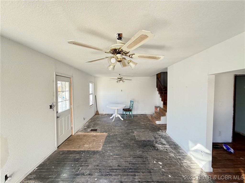 205 5th Street Stover, MO 65078 - Photo 8 of 20 Living area and dining