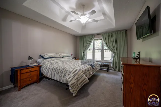 $349,999 | 6239 Southwest 38th Place, Topeka, KS 66610