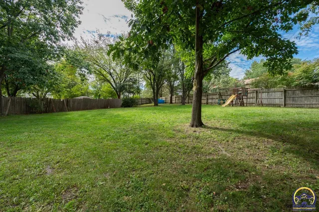 $349,999 | 6239 Southwest 38th Place, Topeka, KS 66610