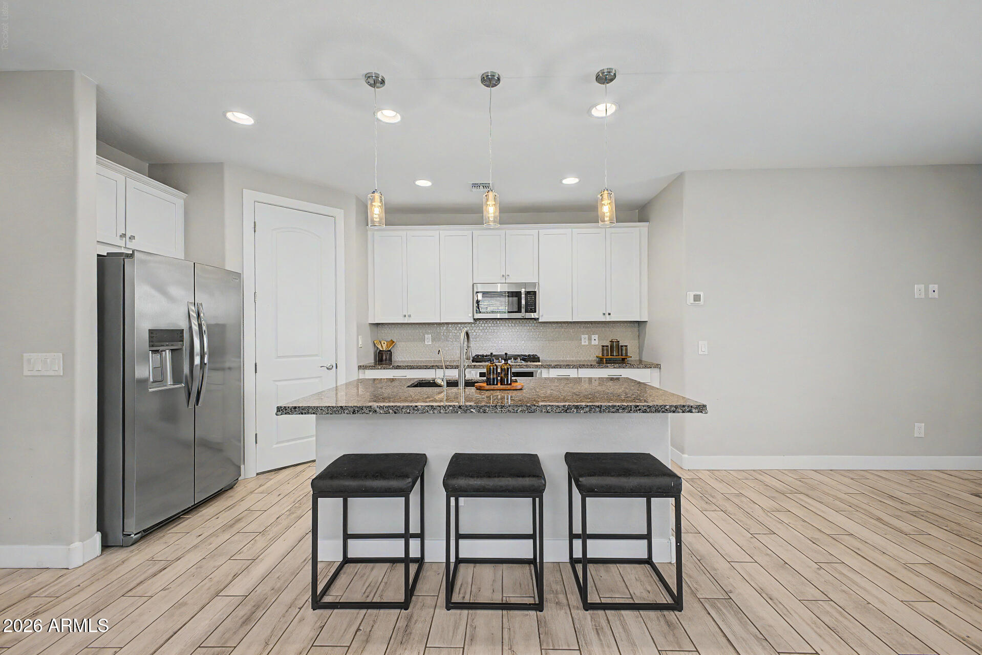 17455 West Bloomfield Road Surprise, AZ 85388 - Photo 11 of 36