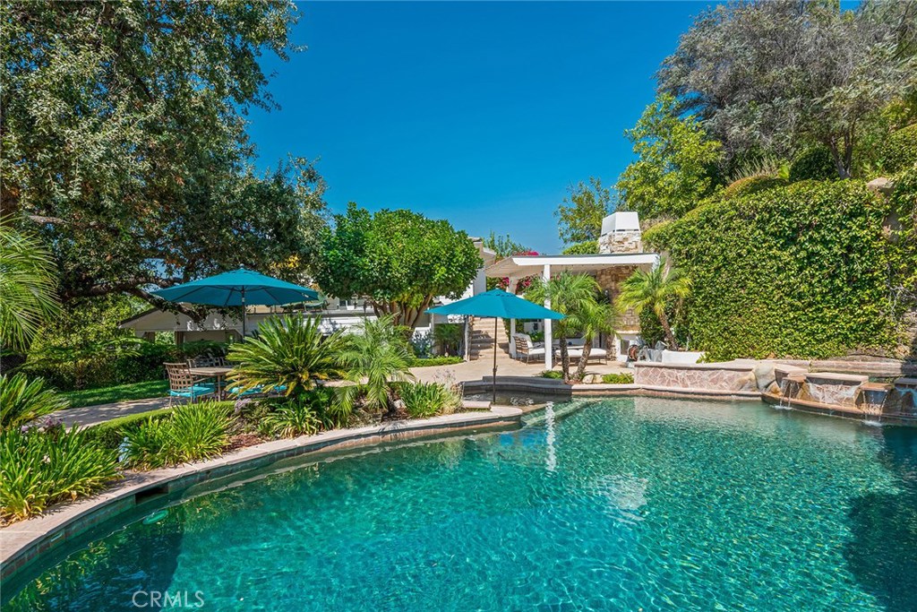 5600 Round Meadow Road Hidden Hills, CA 91302 - Photo 31 of 50