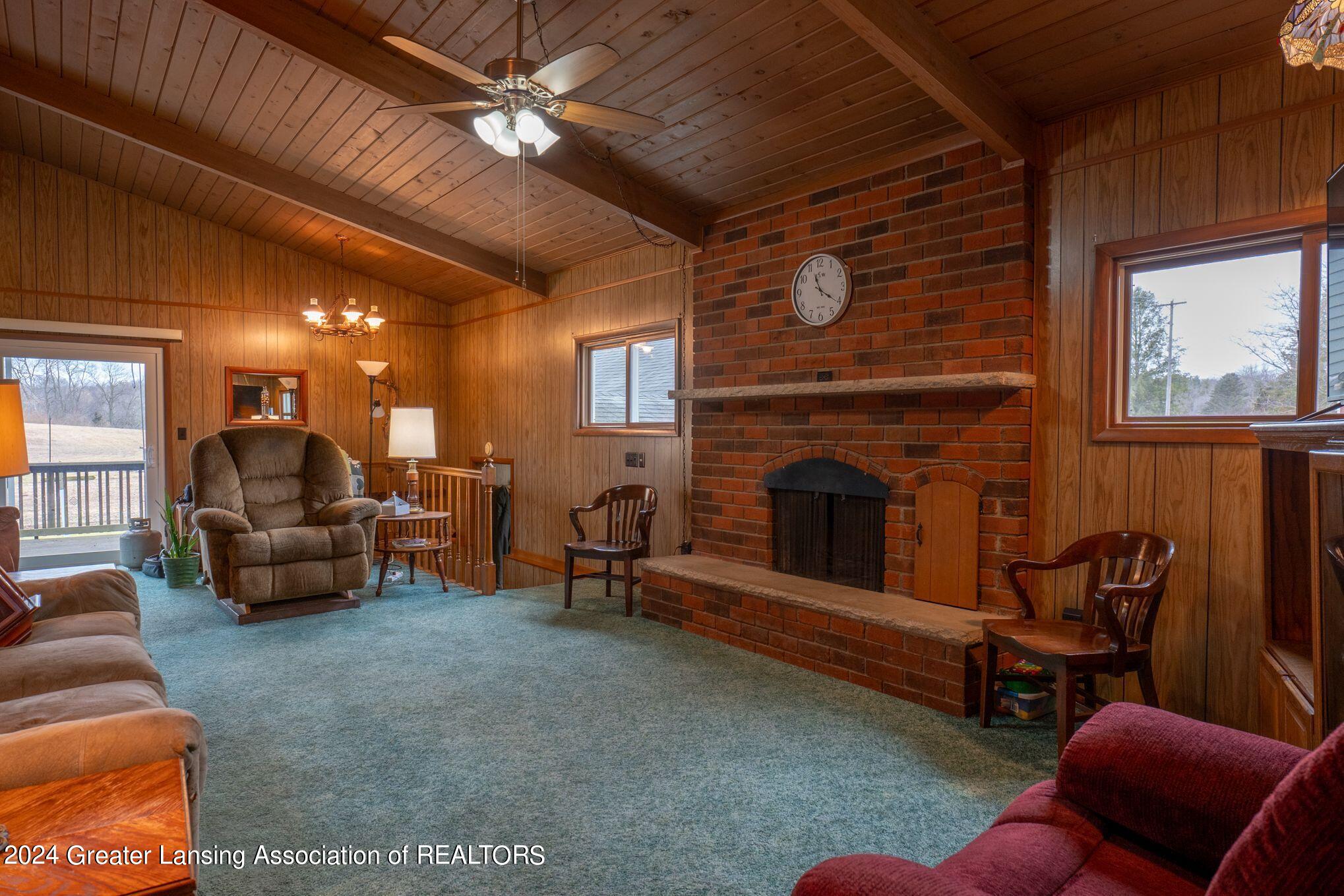 1211 West Dansville Road Mason, MI 48854 - Photo 4 of 33 Living Room