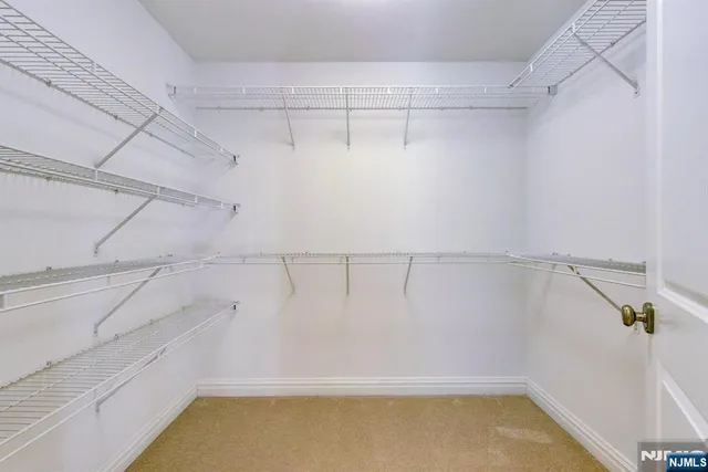 $849,999 | 12 North 1st Avenue, Roxbury Township, NJ 07847