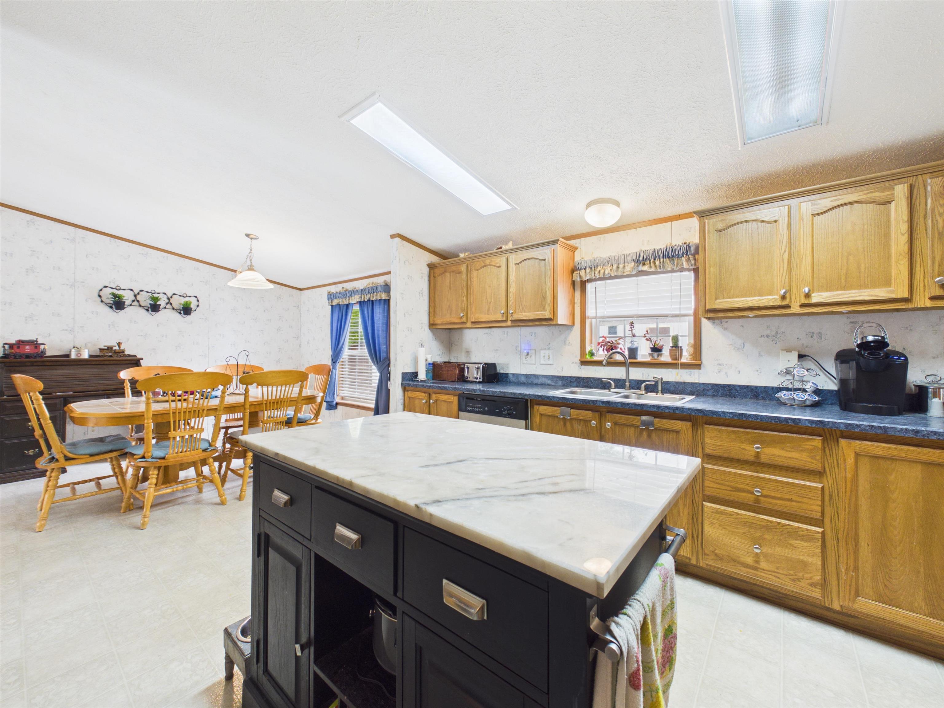 57 Sparrow Street Keene, NH 03431 - Photo 11 of 34