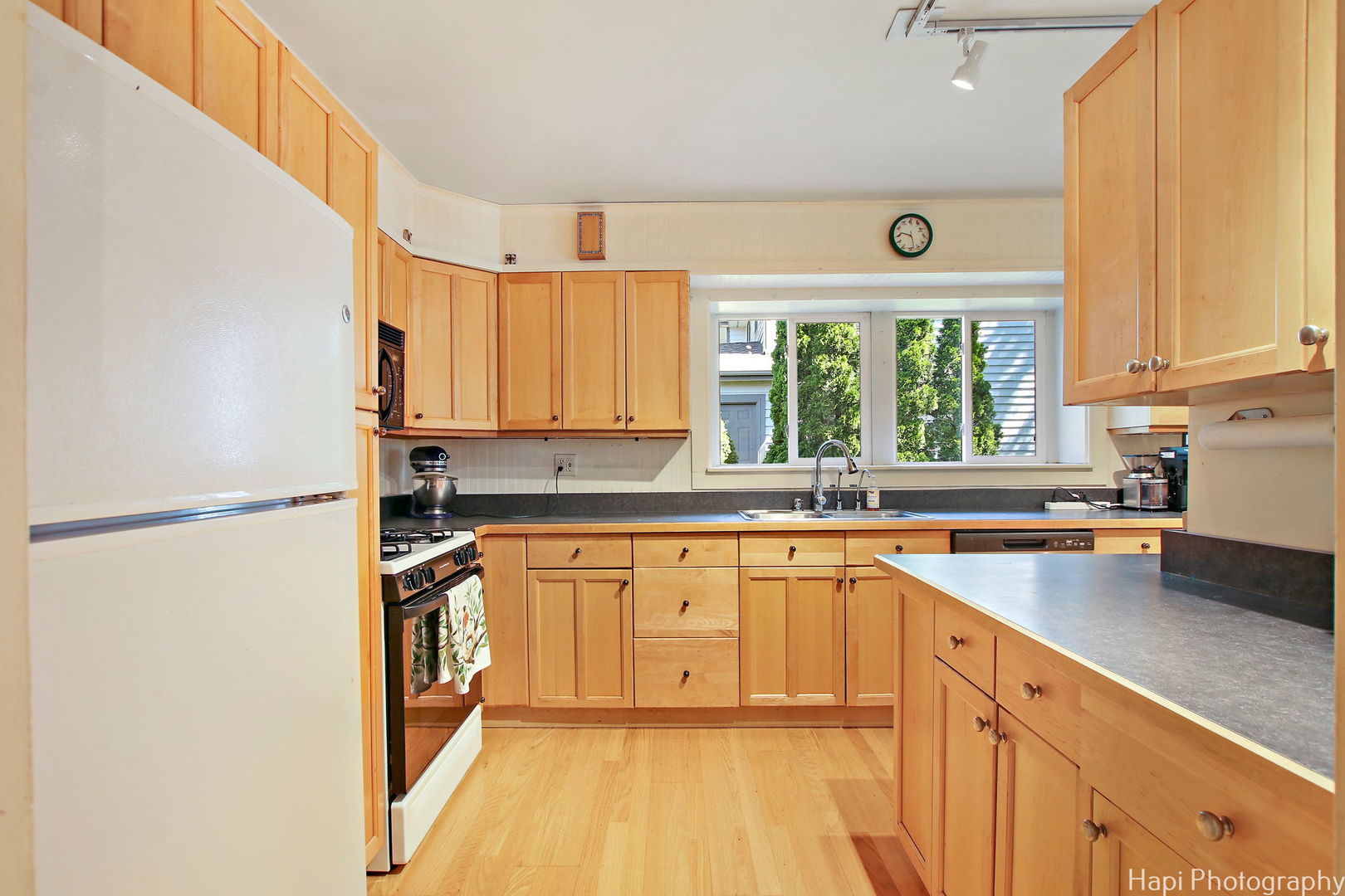 13 Greenview Road Oakwood Hills, IL 60013 - Photo 8 of 29 Gallery Image 8
