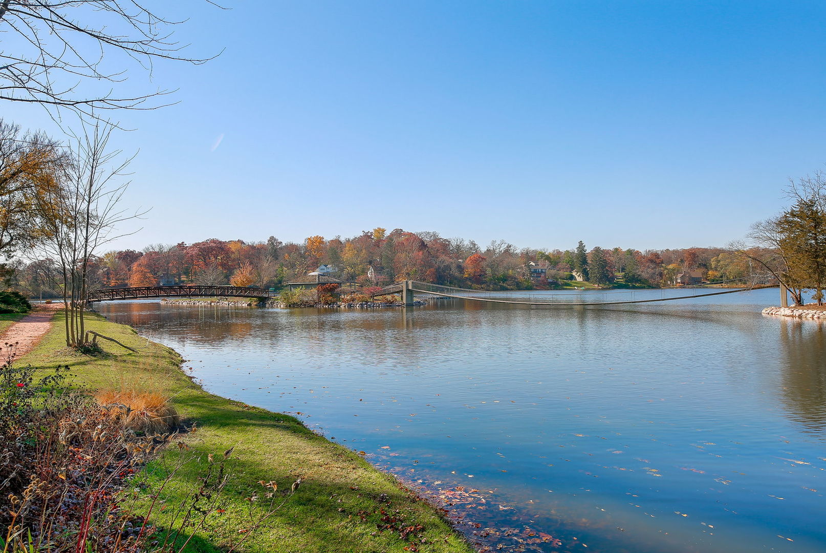 411 Oxford Road Tower Lakes, IL 60010 - Photo 18 of 23 Gallery Image 18