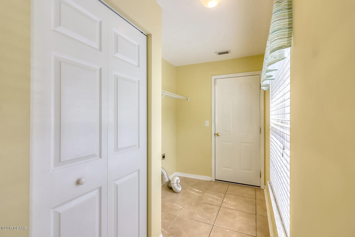 54 Raintree Place Palm Coast, FL 32164 - Photo 8 of 26 54-9