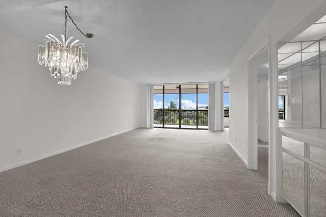 $275,000 | 6420 Boca Del Mar Drive, Unit 608, Boca Raton, FL 33433