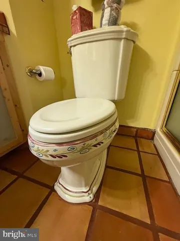 a bathroom with a sink and vanity