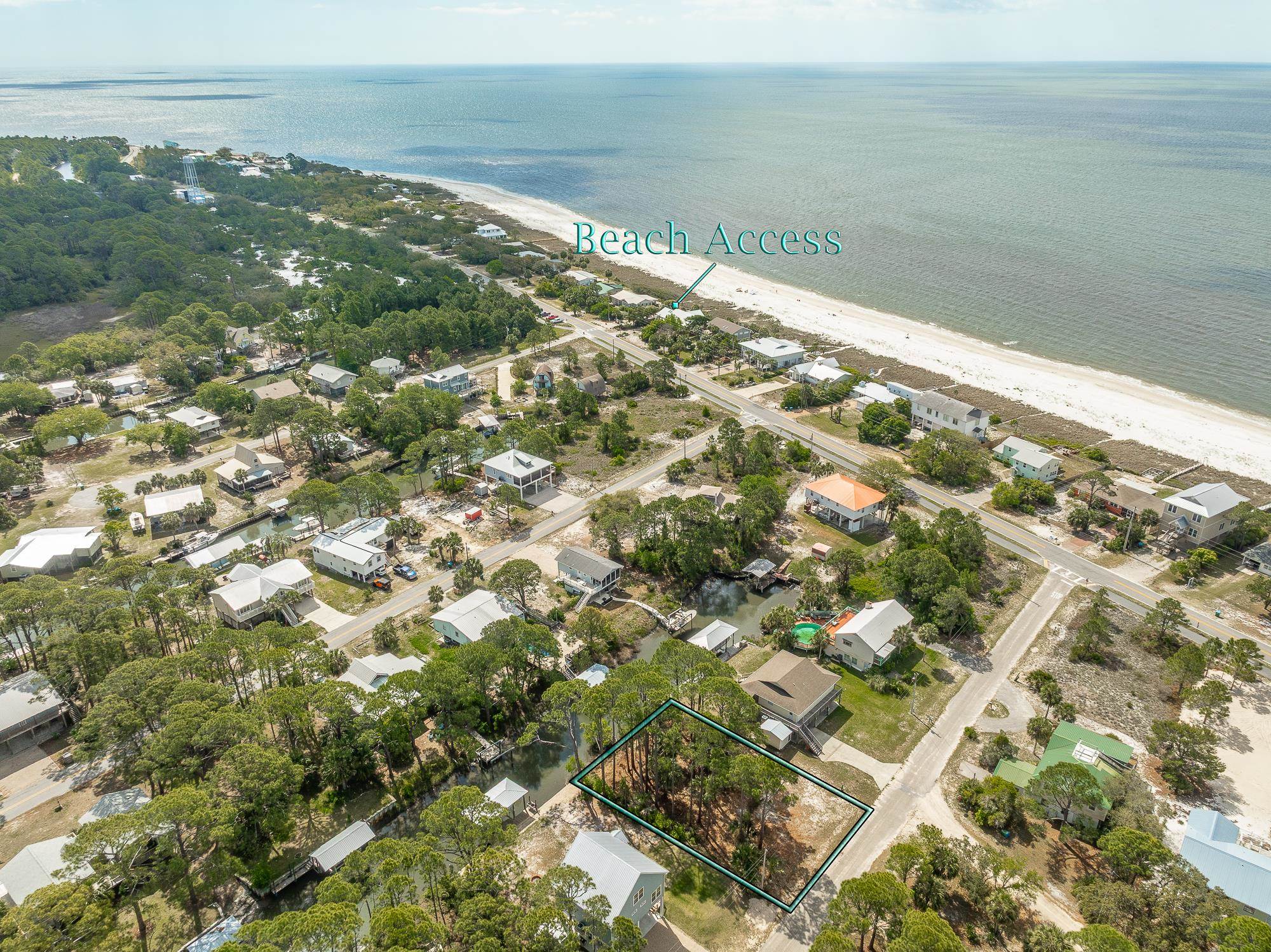 15 Carousel Terrace Alligator Point, FL 32346 - Photo 3 of 20