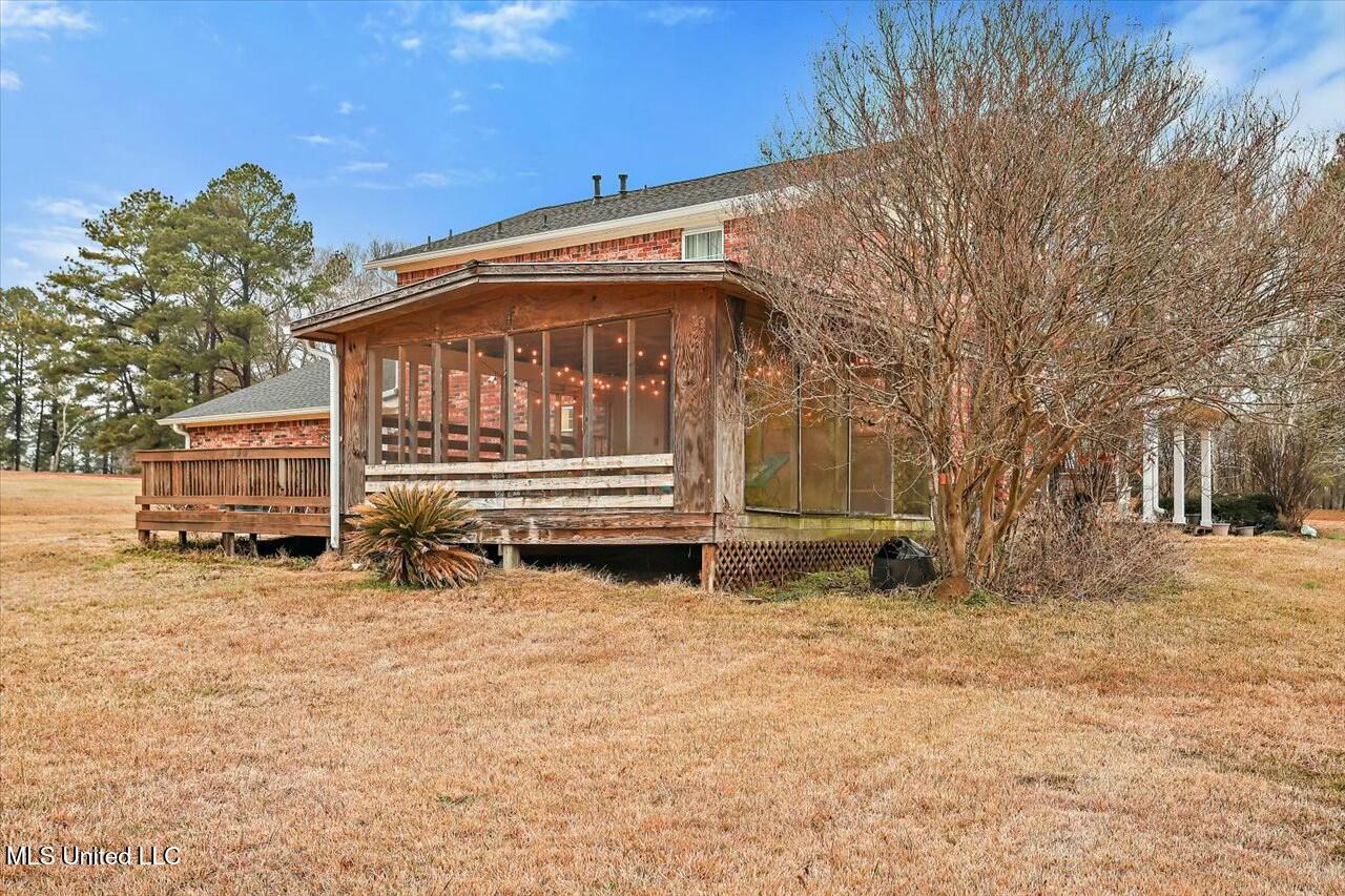 114 Keith Lane Clinton, MS 39056 - Photo 36 of 39 tempImage8NiWKe