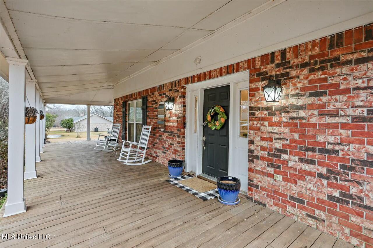 114 Keith Lane Clinton, MS 39056 - Photo 5 of 39 tempImageYedvzf