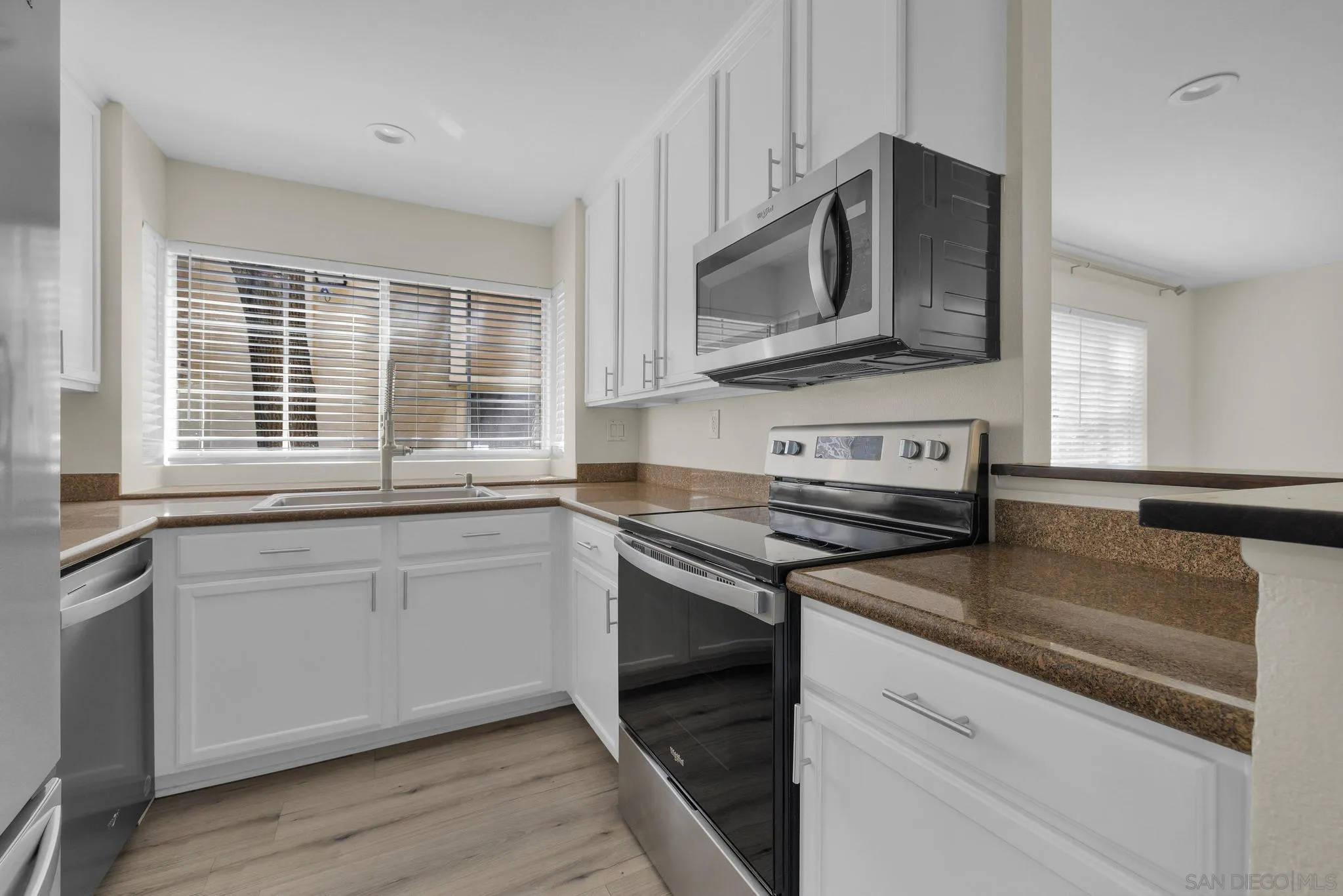 3675 Grove Street, Unit 180 Lemon Grove, CA 91945 - Photo 9 of 28