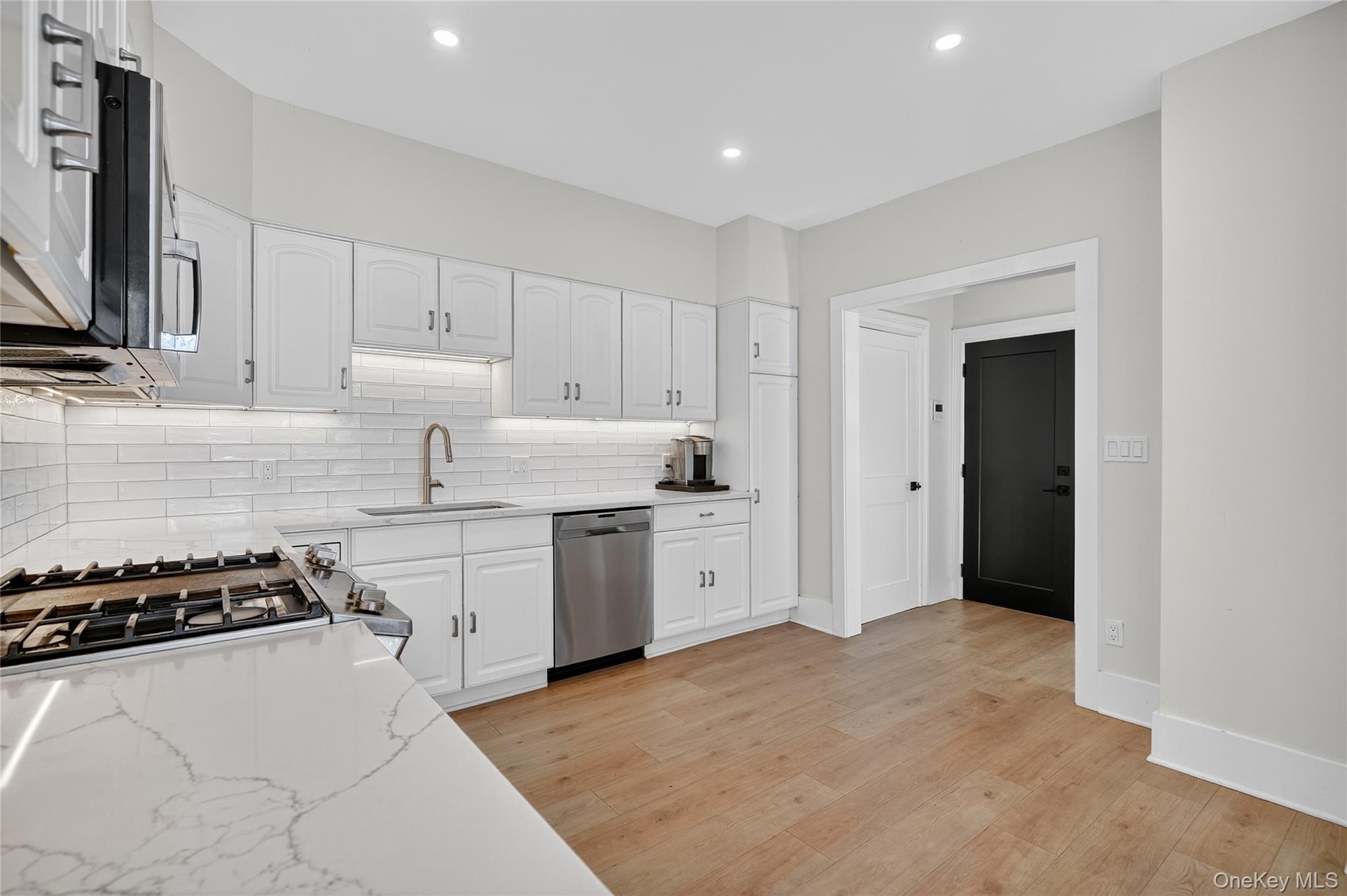 44 Madeleine Avenue, Unit 1 New Rochelle, NY 10801 - Photo 5 of 14