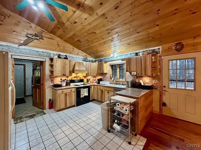 $484,900 | 657 County Rte 48, Altmar, NY 13302