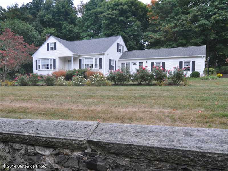 54 Cowesett Road Warwick, RI 02886 - Photo 13 of 25 Yard/Garden.