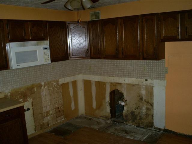 1005 Hilock Road Columbus, OH 43207 - Photo 4 of 8 Gallery Image 4