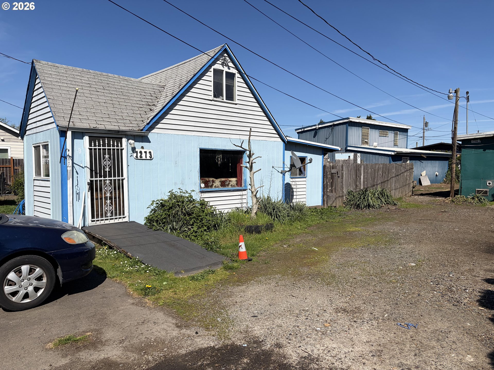 1273 33rd Street Springfield, OR 97478 - Photo 2 of 5