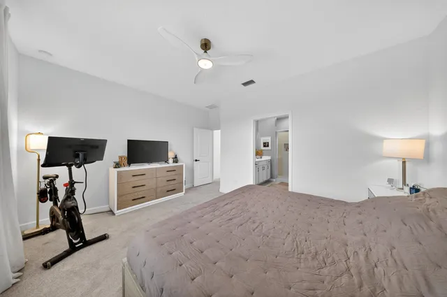 $349,990 | 656 Southeast Lake Falls St Port, Port St. Lucie, FL 34984