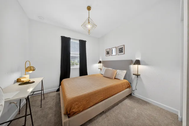 $349,990 | 656 Southeast Lake Falls St Port, Port St. Lucie, FL 34984