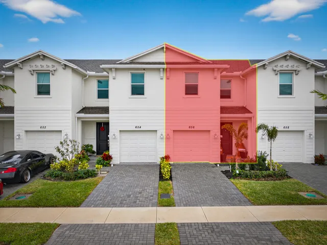 $349,990 | 656 Southeast Lake Falls St Port, Port St. Lucie, FL 34984