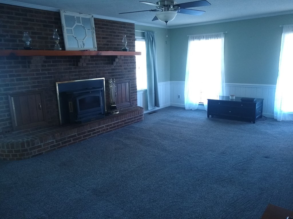 3052 Reevesville Road Bowman, SC 29018 - Photo 2 of 31 Family Room