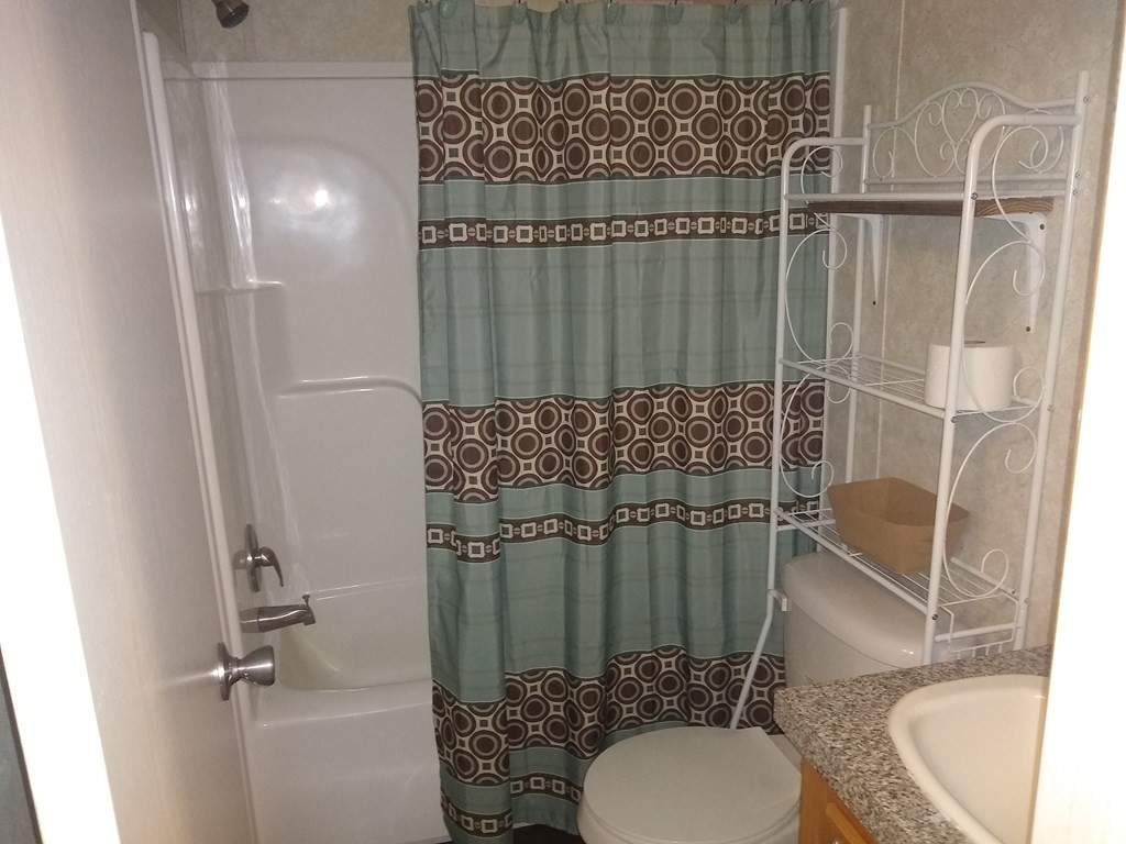 3052 Reevesville Road Bowman, SC 29018 - Photo 27 of 31 Mobile Home Bath