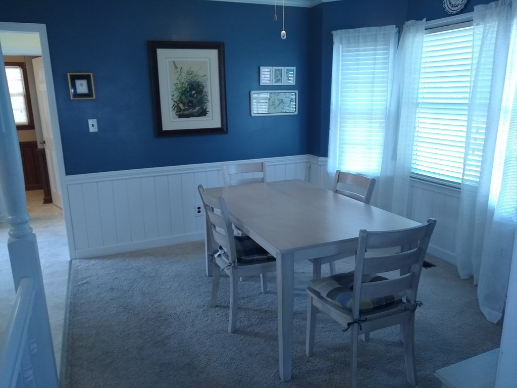 3052 Reevesville Road Bowman, SC 29018 - Photo 8 of 31 Breakfast Area