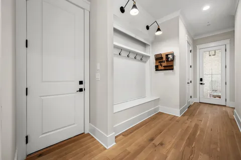 a view of a pathway of a yard