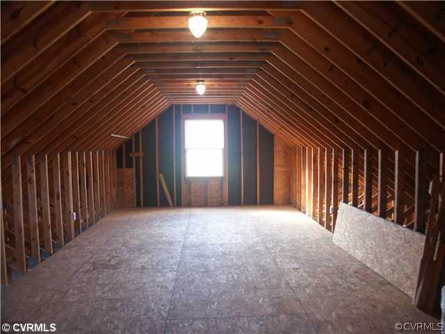 2970 Trenholm Road Powhatan, VA 23139 - Photo 5 of 11 Parking Lot/Garage - Bonus Room Above Garage