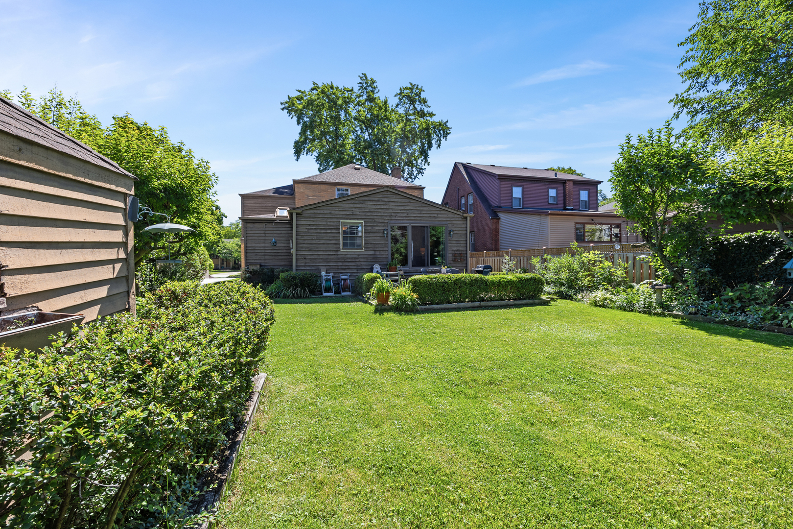 731 Selborne Road Riverside, IL 60546 - Photo 33 of 37