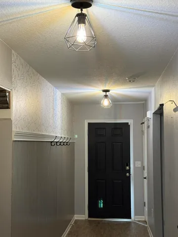 $2,150 | 351 Merlin Court, Crestview, FL 32539