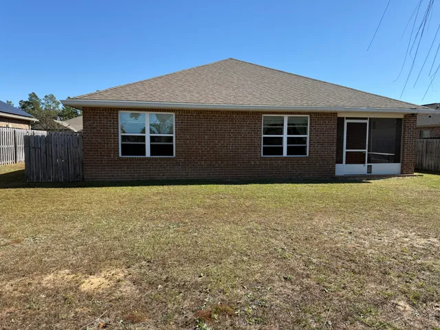$2,150 | 351 Merlin Court, Crestview, FL 32539