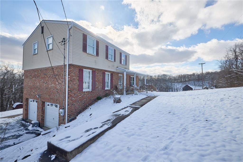 151 Stone Quarry Road Aliquippa, PA 15001 - Photo 3 of 31